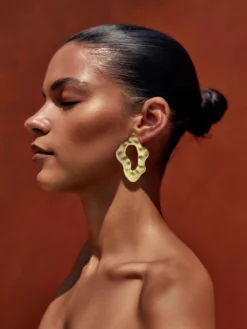 ANDREA IYAMAH TARA EARRING - RASPBERRY